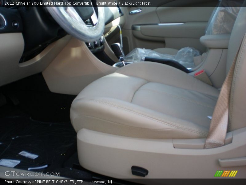 Bright White / Black/Light Frost 2012 Chrysler 200 Limited Hard Top Convertible