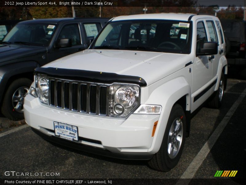 Bright White / Dark Slate Gray 2012 Jeep Liberty Sport 4x4