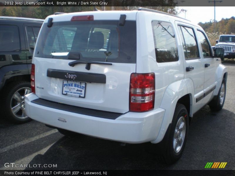 Bright White / Dark Slate Gray 2012 Jeep Liberty Sport 4x4
