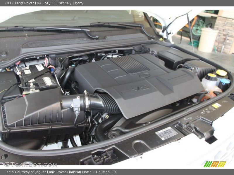 Fuji White / Ebony 2012 Land Rover LR4 HSE
