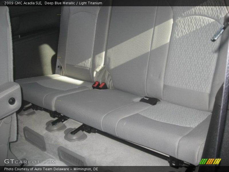 Deep Blue Metallic / Light Titanium 2009 GMC Acadia SLE