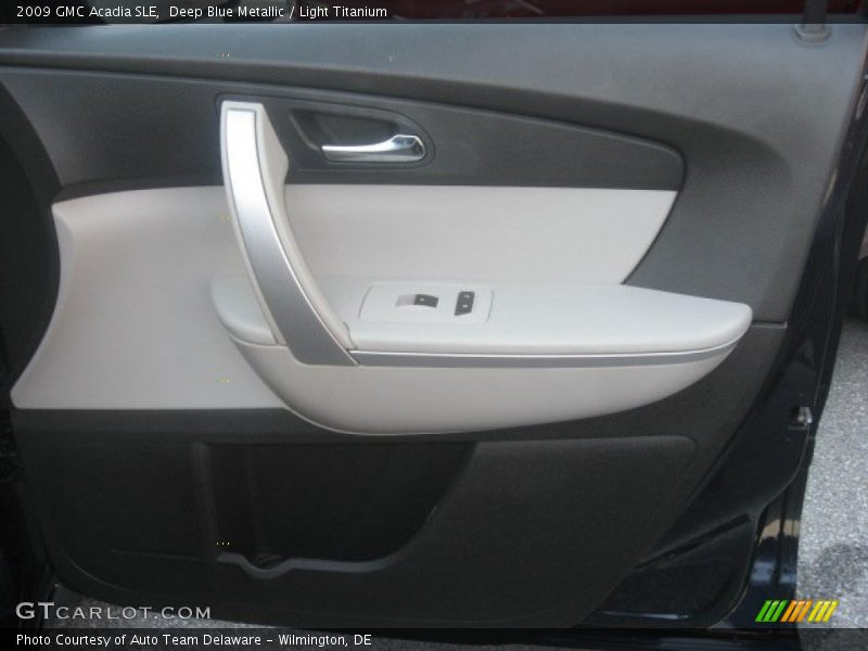 Deep Blue Metallic / Light Titanium 2009 GMC Acadia SLE