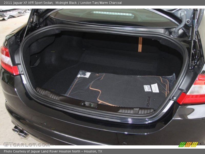  2011 XF XFR Sport Sedan Trunk