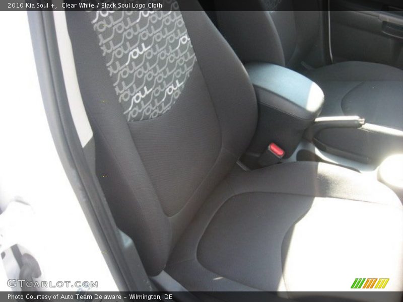 Clear White / Black Soul Logo Cloth 2010 Kia Soul +