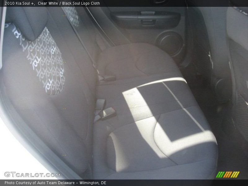 Clear White / Black Soul Logo Cloth 2010 Kia Soul +