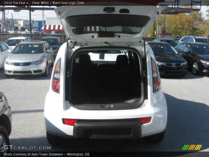 Clear White / Black Soul Logo Cloth 2010 Kia Soul +