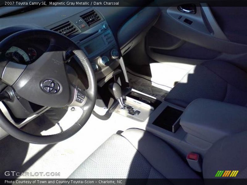 Magnetic Gray Metallic / Dark Charcoal 2007 Toyota Camry SE