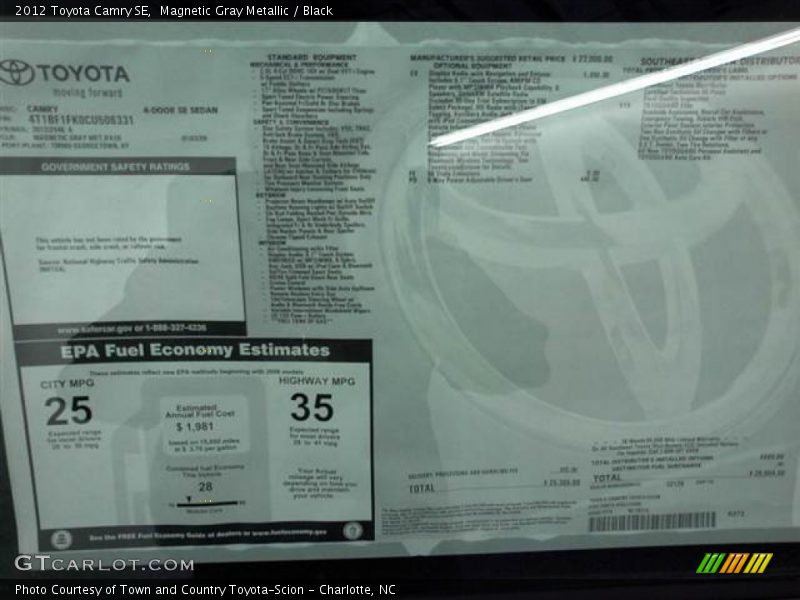 Magnetic Gray Metallic / Black 2012 Toyota Camry SE