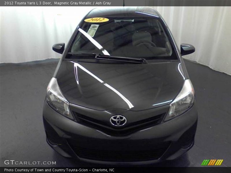 Magnetic Gray Metallic / Ash Gray 2012 Toyota Yaris L 3 Door