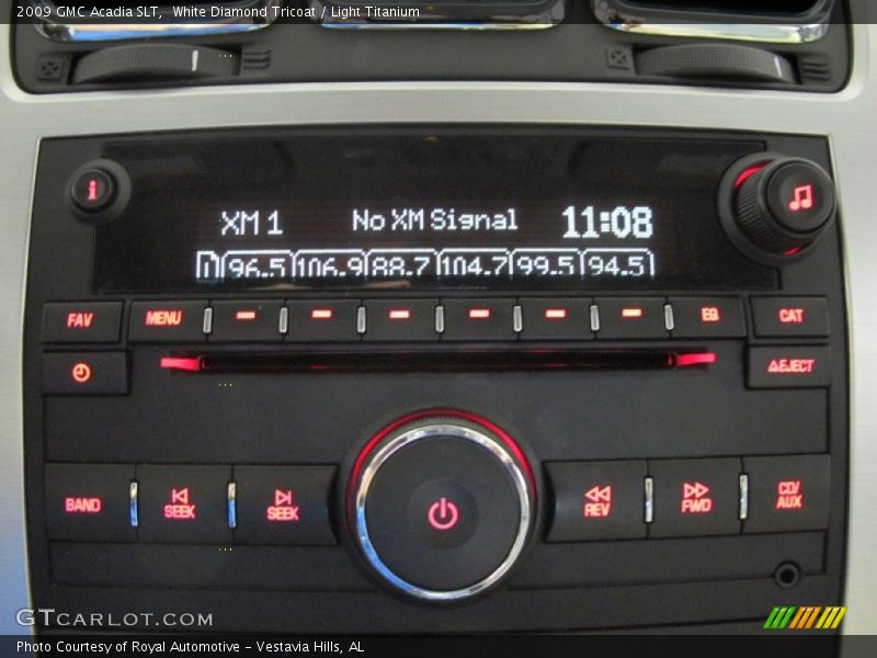 White Diamond Tricoat / Light Titanium 2009 GMC Acadia SLT