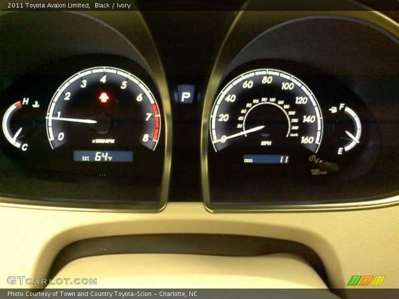 Black / Ivory 2011 Toyota Avalon Limited