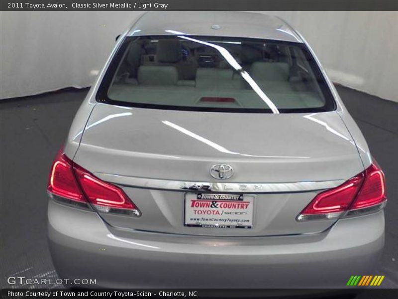 Classic Silver Metallic / Light Gray 2011 Toyota Avalon