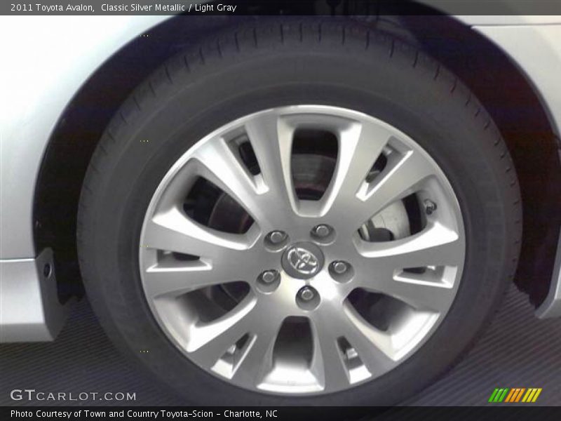Classic Silver Metallic / Light Gray 2011 Toyota Avalon
