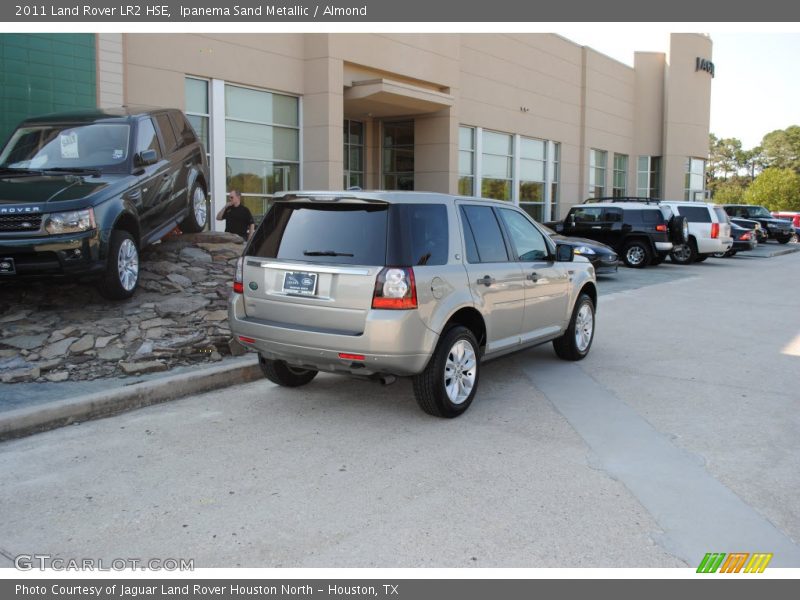 Ipanema Sand Metallic / Almond 2011 Land Rover LR2 HSE
