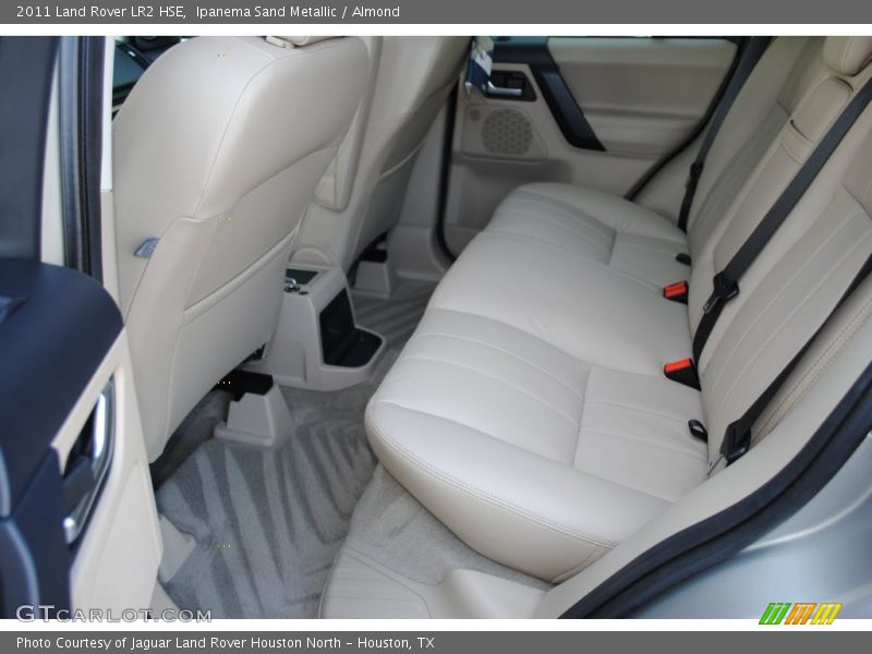 Ipanema Sand Metallic / Almond 2011 Land Rover LR2 HSE
