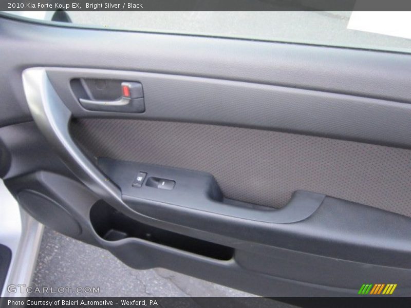 Bright Silver / Black 2010 Kia Forte Koup EX