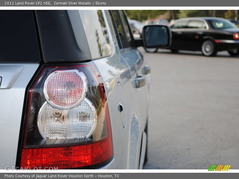 Zermatt Silver Metallic / Ebony 2011 Land Rover LR2 HSE