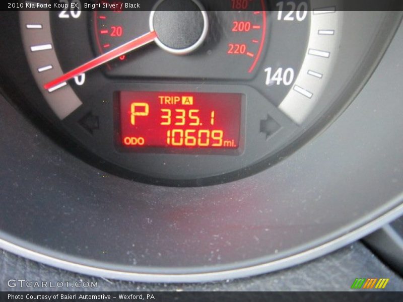 Bright Silver / Black 2010 Kia Forte Koup EX