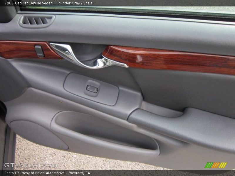 Thunder Gray / Shale 2005 Cadillac DeVille Sedan
