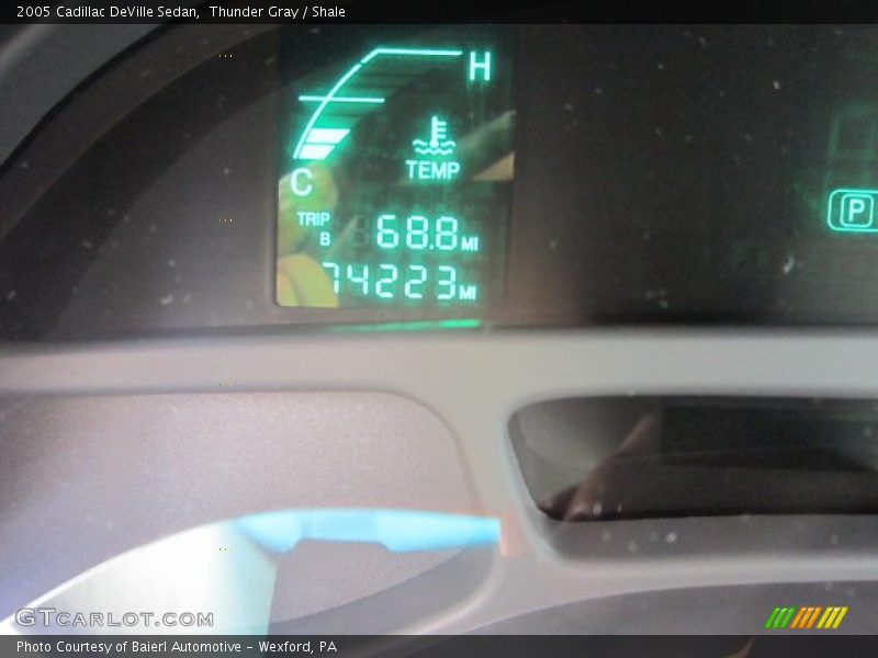 Thunder Gray / Shale 2005 Cadillac DeVille Sedan