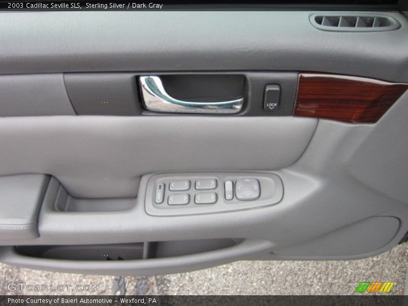 Sterling Silver / Dark Gray 2003 Cadillac Seville SLS