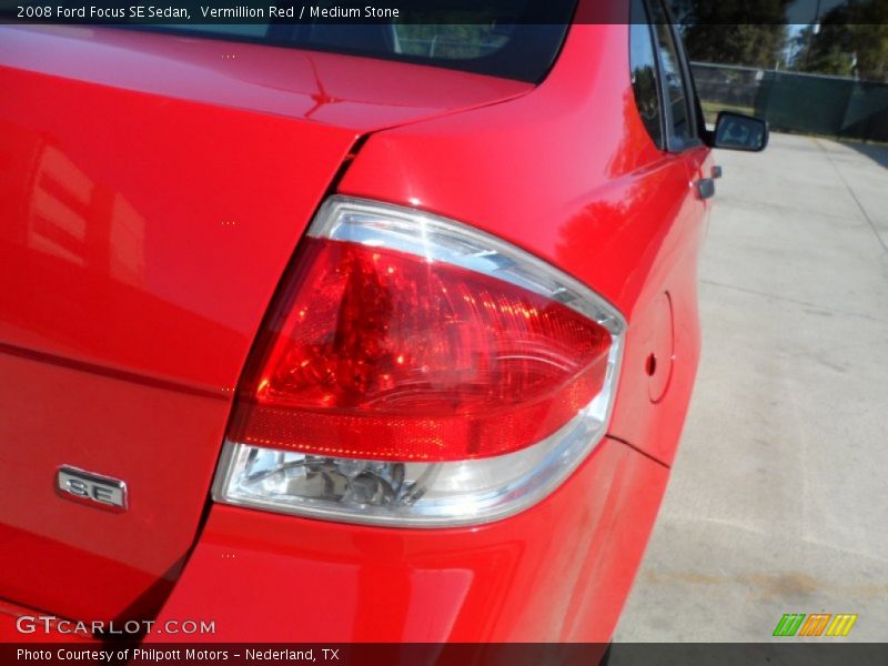 Vermillion Red / Medium Stone 2008 Ford Focus SE Sedan