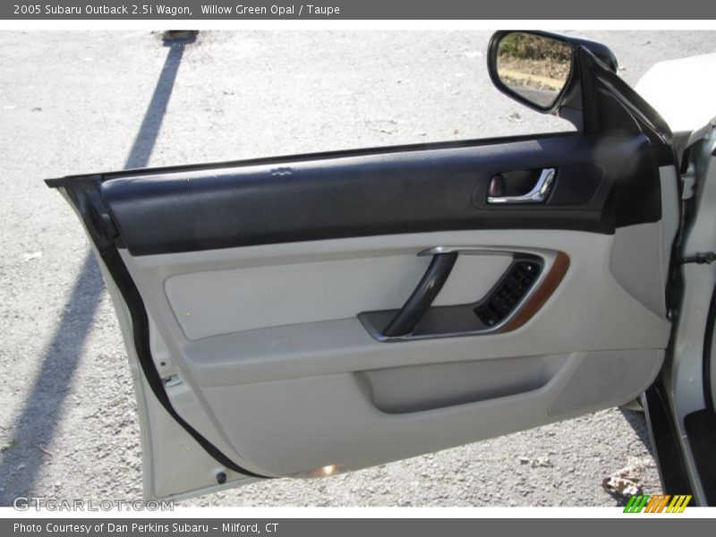 Willow Green Opal / Taupe 2005 Subaru Outback 2.5i Wagon