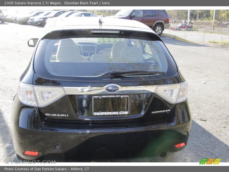 Obsidian Black Pearl / Ivory 2008 Subaru Impreza 2.5i Wagon