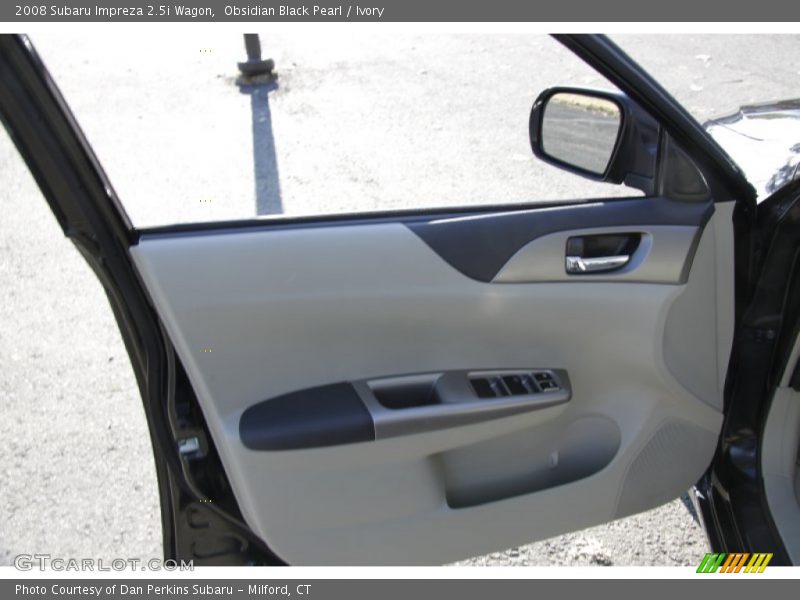 Obsidian Black Pearl / Ivory 2008 Subaru Impreza 2.5i Wagon