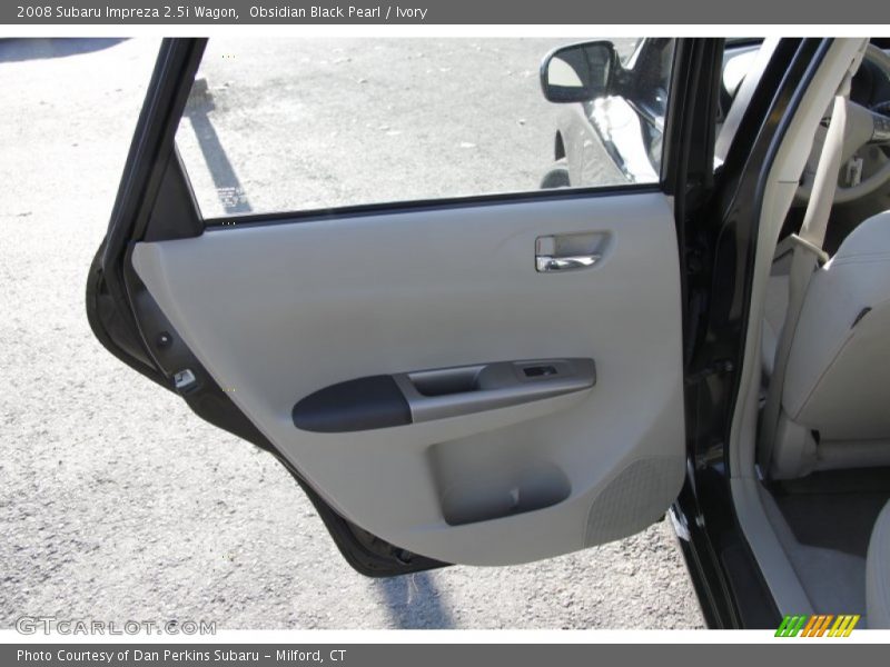 Obsidian Black Pearl / Ivory 2008 Subaru Impreza 2.5i Wagon