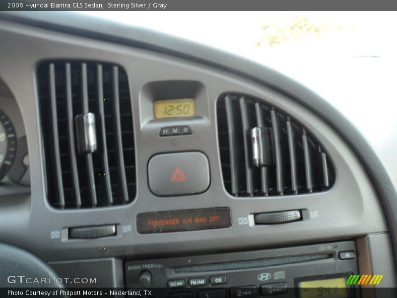 Sterling Silver / Gray 2006 Hyundai Elantra GLS Sedan