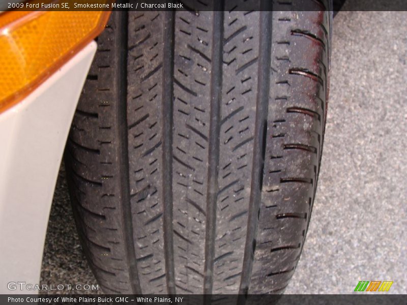 Smokestone Metallic / Charcoal Black 2009 Ford Fusion SE