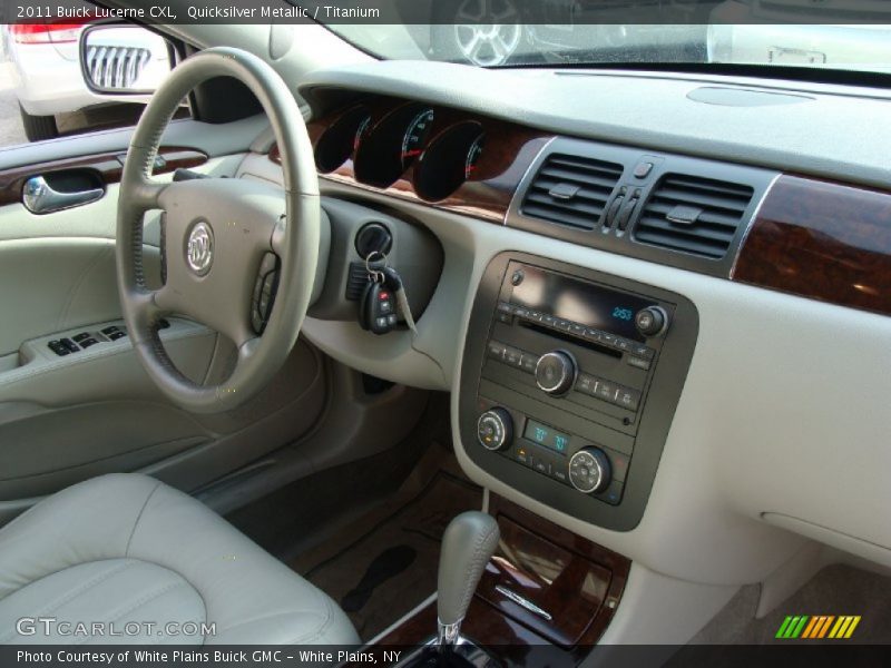 Quicksilver Metallic / Titanium 2011 Buick Lucerne CXL