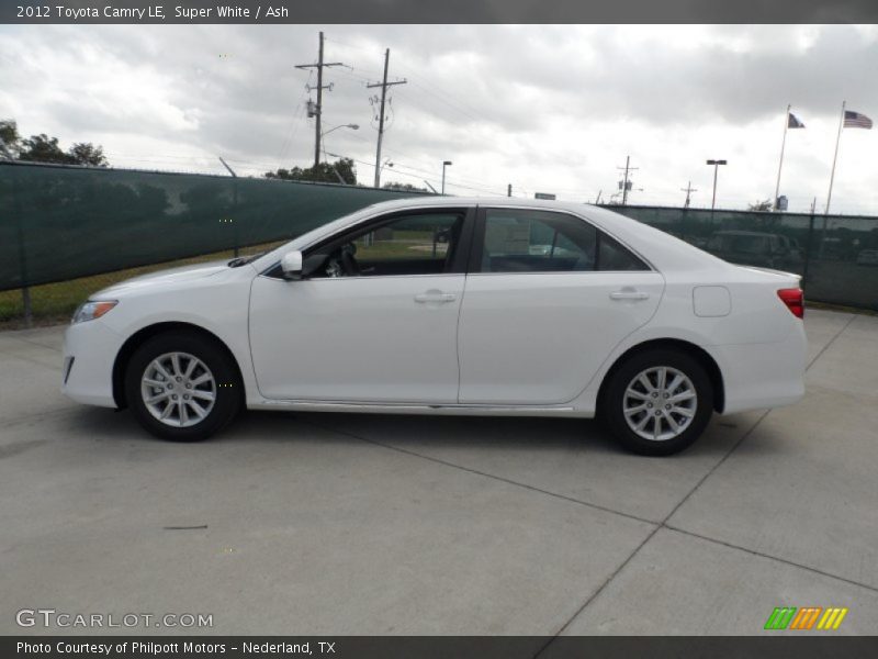 Super White / Ash 2012 Toyota Camry LE