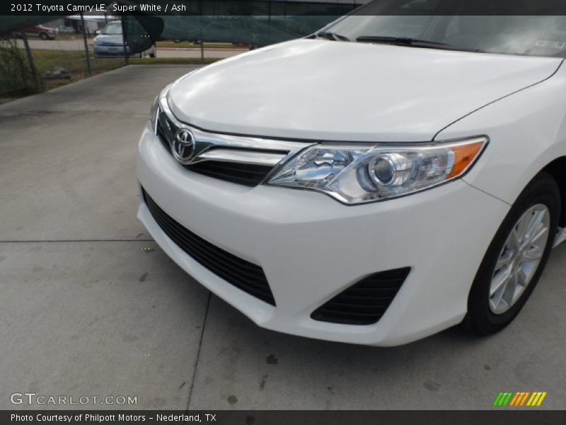 Super White / Ash 2012 Toyota Camry LE