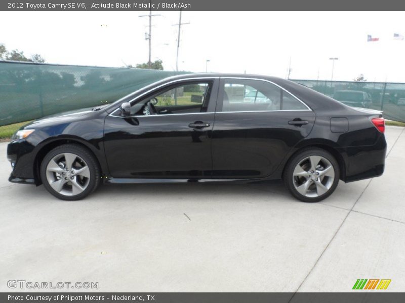 Attitude Black Metallic / Black/Ash 2012 Toyota Camry SE V6