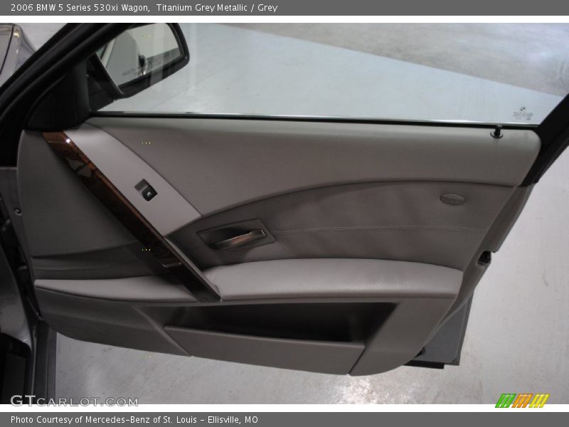 Titanium Grey Metallic / Grey 2006 BMW 5 Series 530xi Wagon