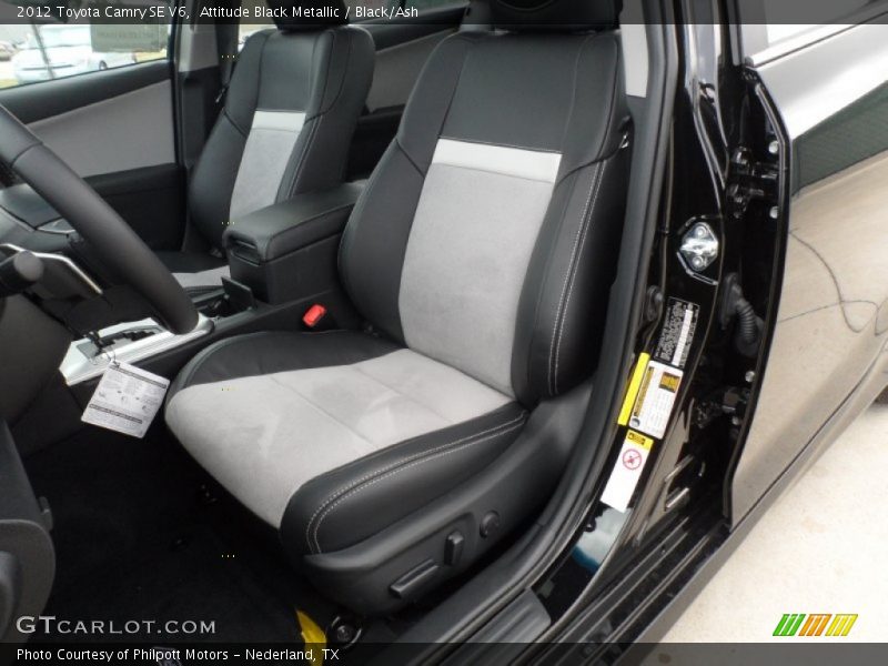  2012 Camry SE V6 Black/Ash Interior