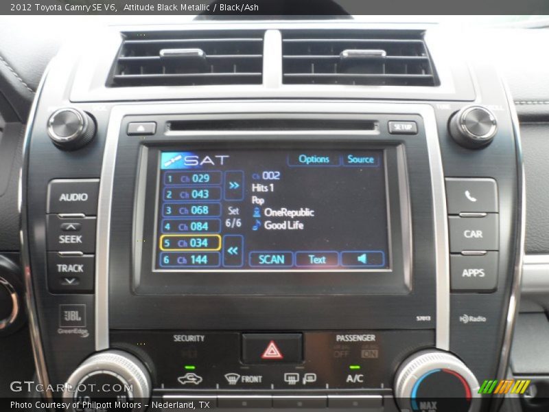 Audio System of 2012 Camry SE V6