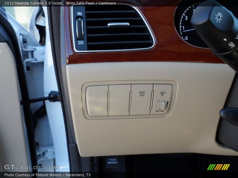 White Satin Pearl / Cashmere 2012 Hyundai Genesis 3.8 Sedan