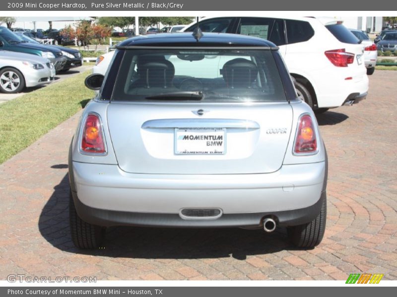 Pure Silver Metallic / Black/Grey 2009 Mini Cooper Hardtop