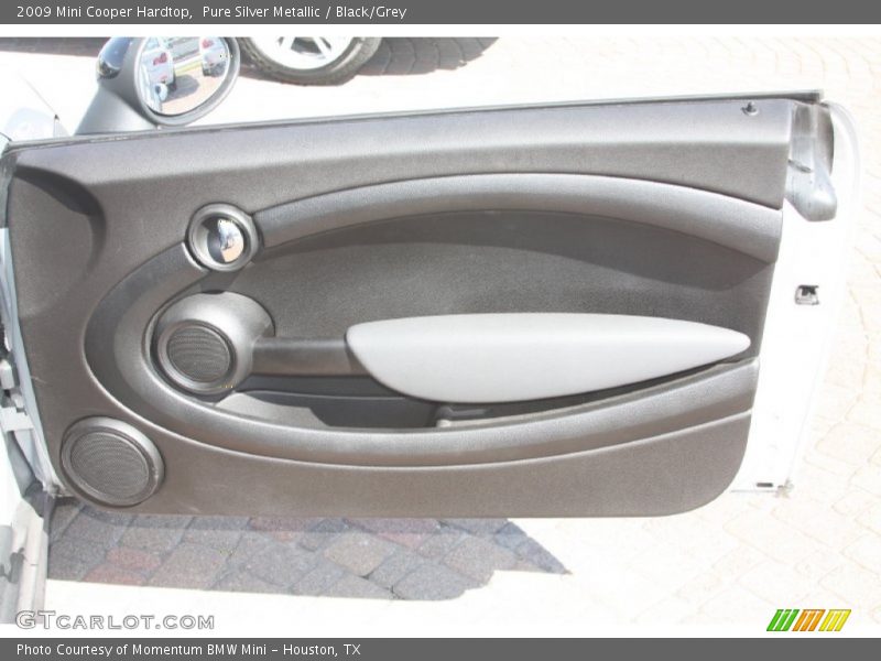 Pure Silver Metallic / Black/Grey 2009 Mini Cooper Hardtop