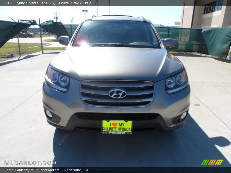 Mineral Gray / Gray 2012 Hyundai Santa Fe SE V6