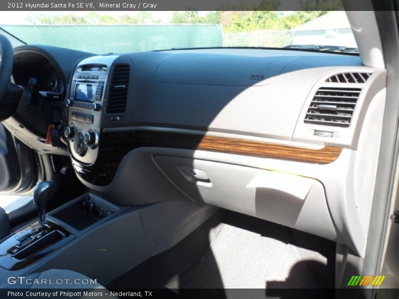 Mineral Gray / Gray 2012 Hyundai Santa Fe SE V6