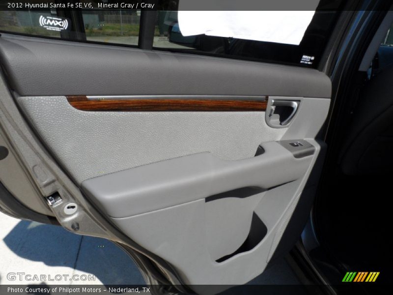 Mineral Gray / Gray 2012 Hyundai Santa Fe SE V6