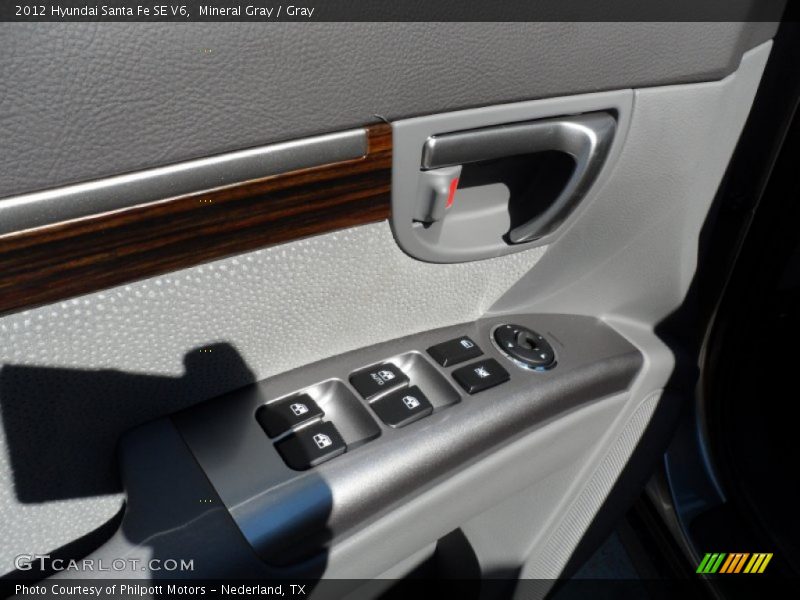 Mineral Gray / Gray 2012 Hyundai Santa Fe SE V6