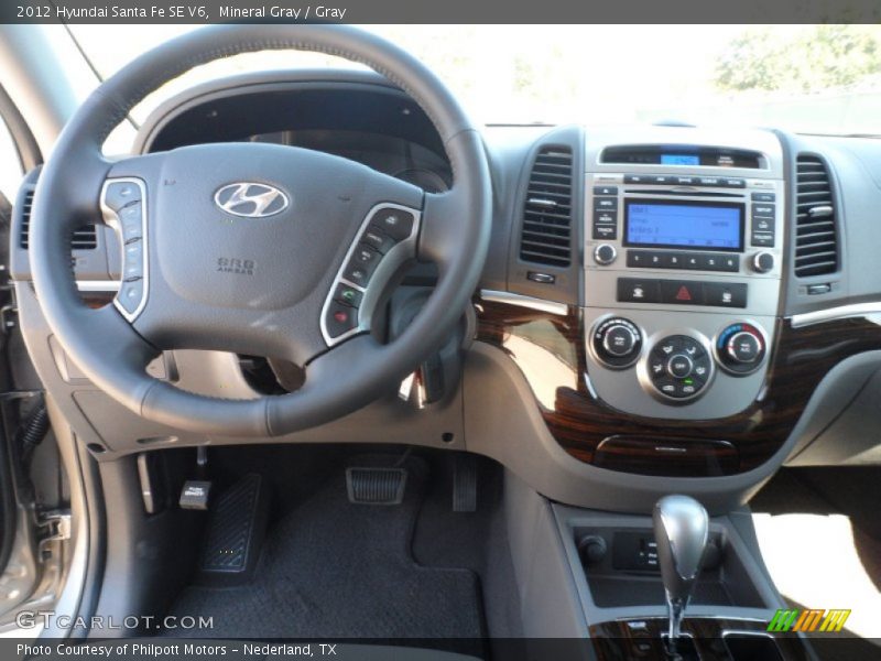 Mineral Gray / Gray 2012 Hyundai Santa Fe SE V6