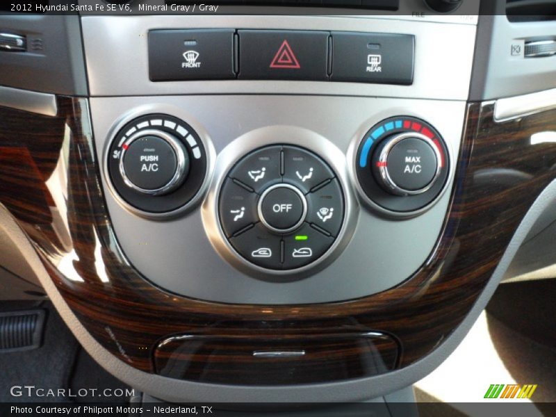 Mineral Gray / Gray 2012 Hyundai Santa Fe SE V6