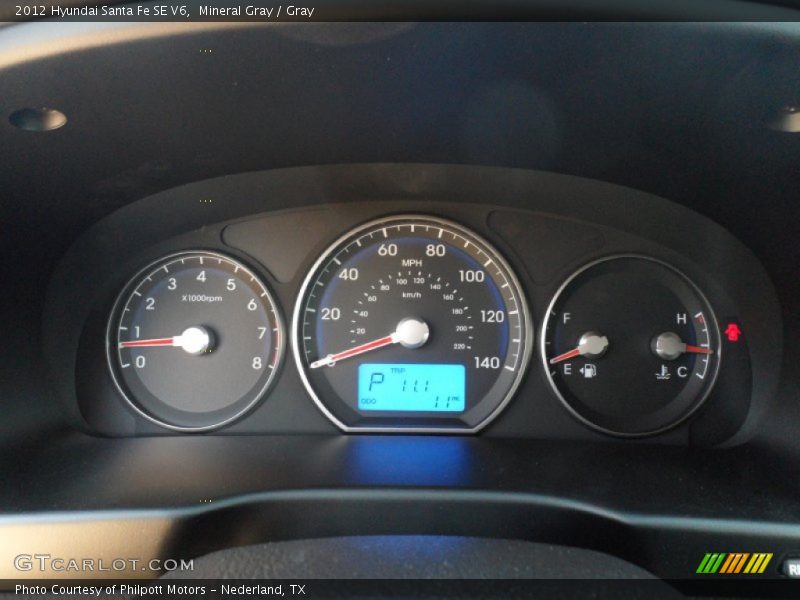 Mineral Gray / Gray 2012 Hyundai Santa Fe SE V6