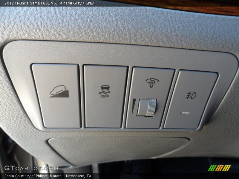 Mineral Gray / Gray 2012 Hyundai Santa Fe SE V6